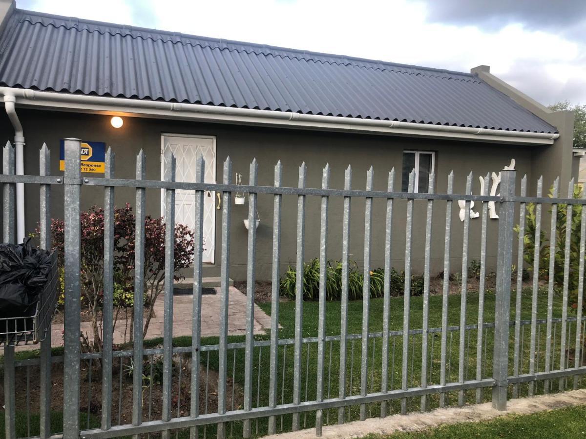 ג'ורג' Mimosa Cottage - Perfect Break-Away! מראה חיצוני תמונה